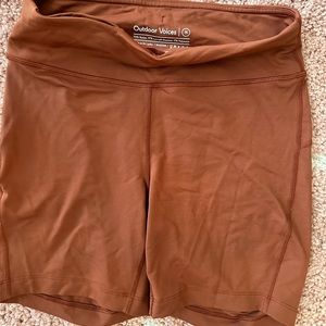 Outdoor Voices Saddle TechSweat M